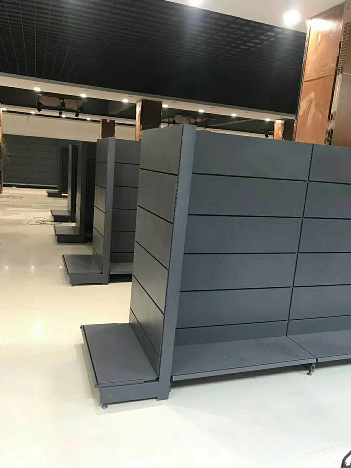 商丘嘉百乐购物广场商超货架案例